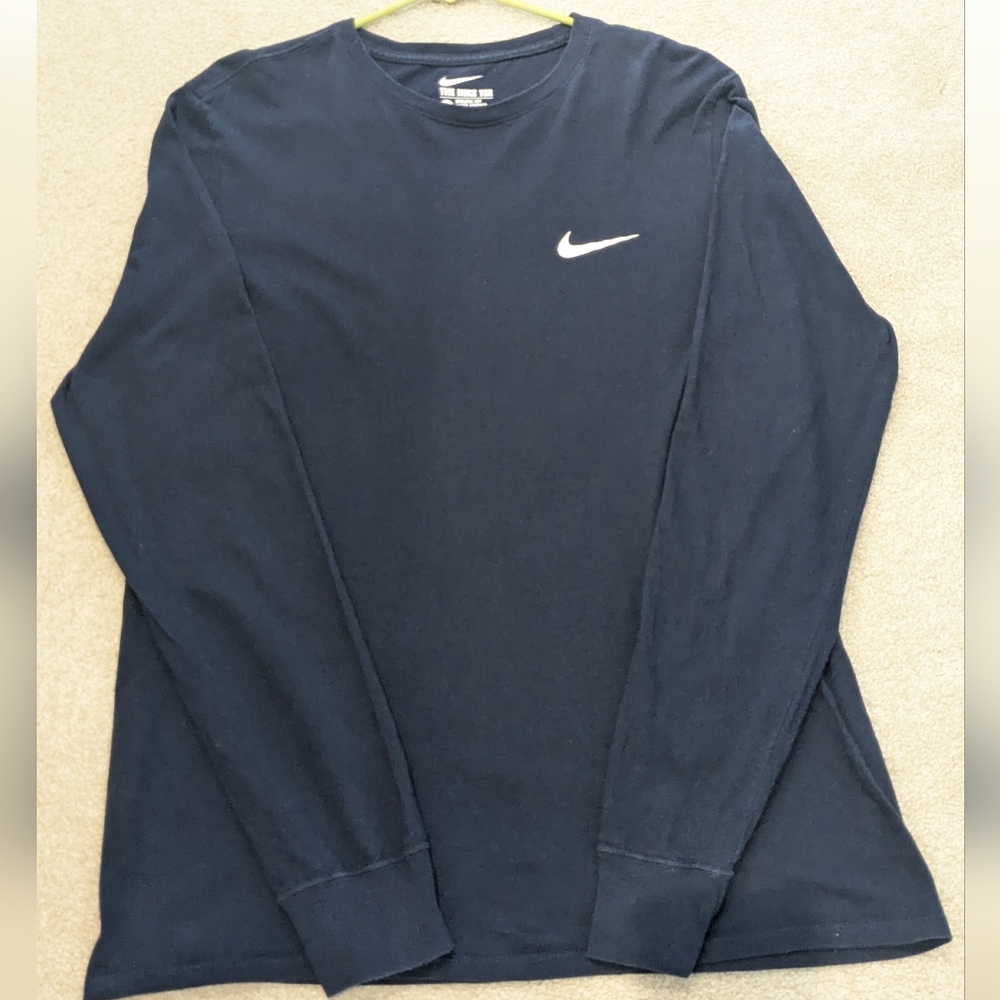Men's Nike Athletic Cut Tee